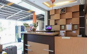 The Nancy's Homestay Pekanbaru RedPartner